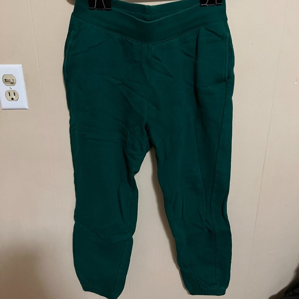 Girlfriend Collective classic joggers, size medium